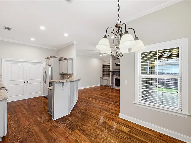 917 Willow Grande Cir — Photo 15
