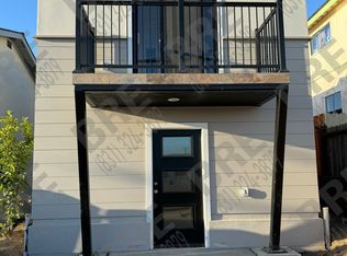 1215 Harcourt Ave, Seaside, CA