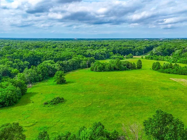 Audrain Rd #820, Mexico, MO 65265