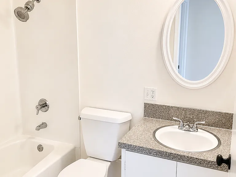 Bathroom 2 (across from bedroom 2)