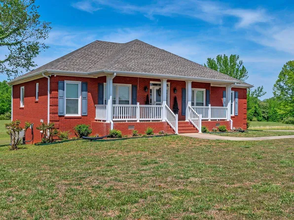 607 County Road 104, Lexington, AL 35648