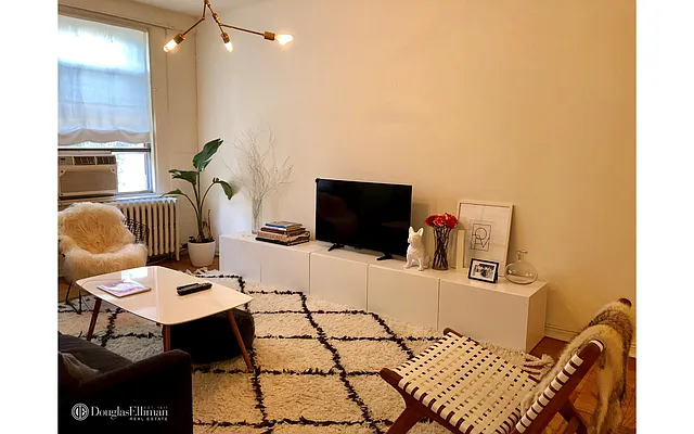 Rented by Douglas Elliman | media 9