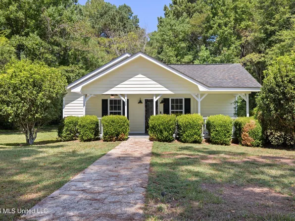 4219 Rocky Branch Rd, Sumrall, MS 39482
