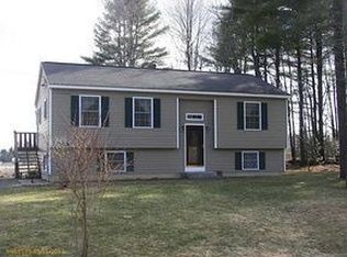 20 Mayflower Way, Winthrop, ME 04364