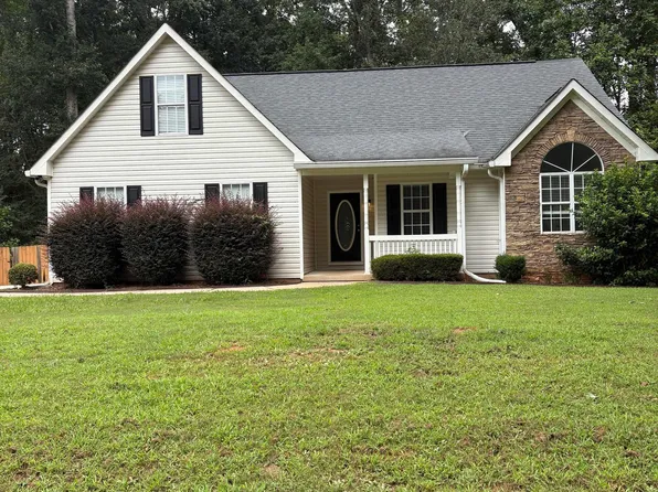 229 Pebble Creek Dr, McDonough, GA 30253