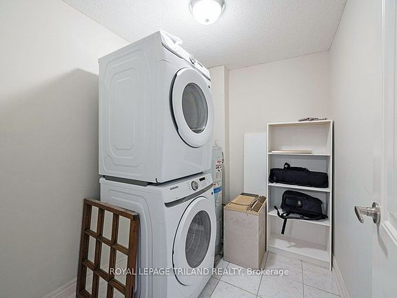 3rd image of 45 Pond Mills Rd #415