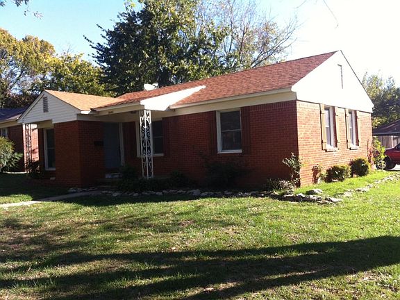 3rd image of 2445 S Sandusky Ave