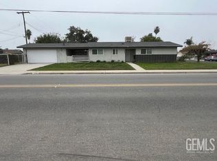1909 Albany St, Delano, CA 93215