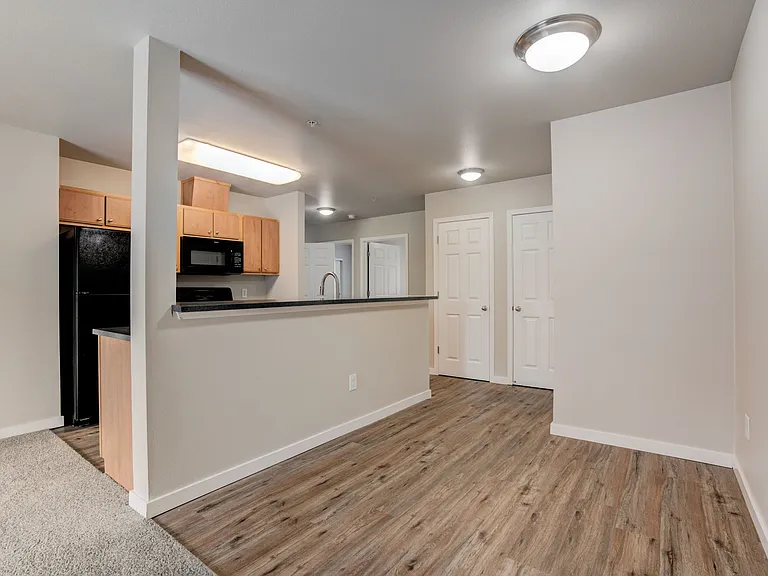 Legacy Oaks Apartments — Photo 13