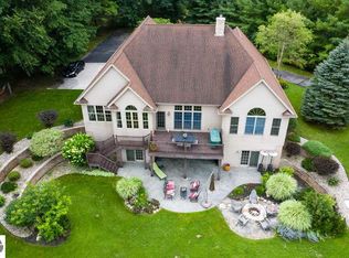 1690 Leroy Ln, Mount Pleasant, MI 48858