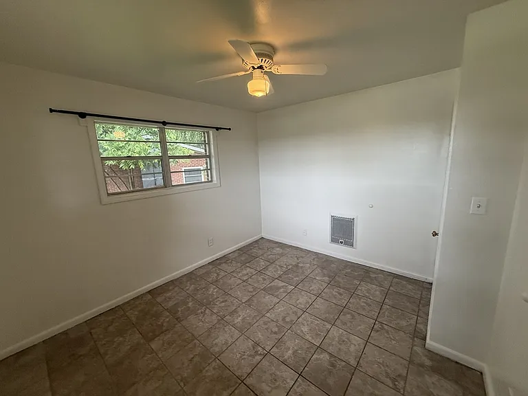 903 Collinwood Ave — Photo 8