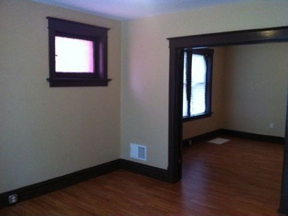 5th image of 4242 Dewey Ave APT 2S