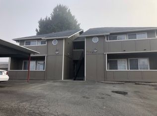 2149 NW Heidi Ln #C, Grants Pass, OR 97526
