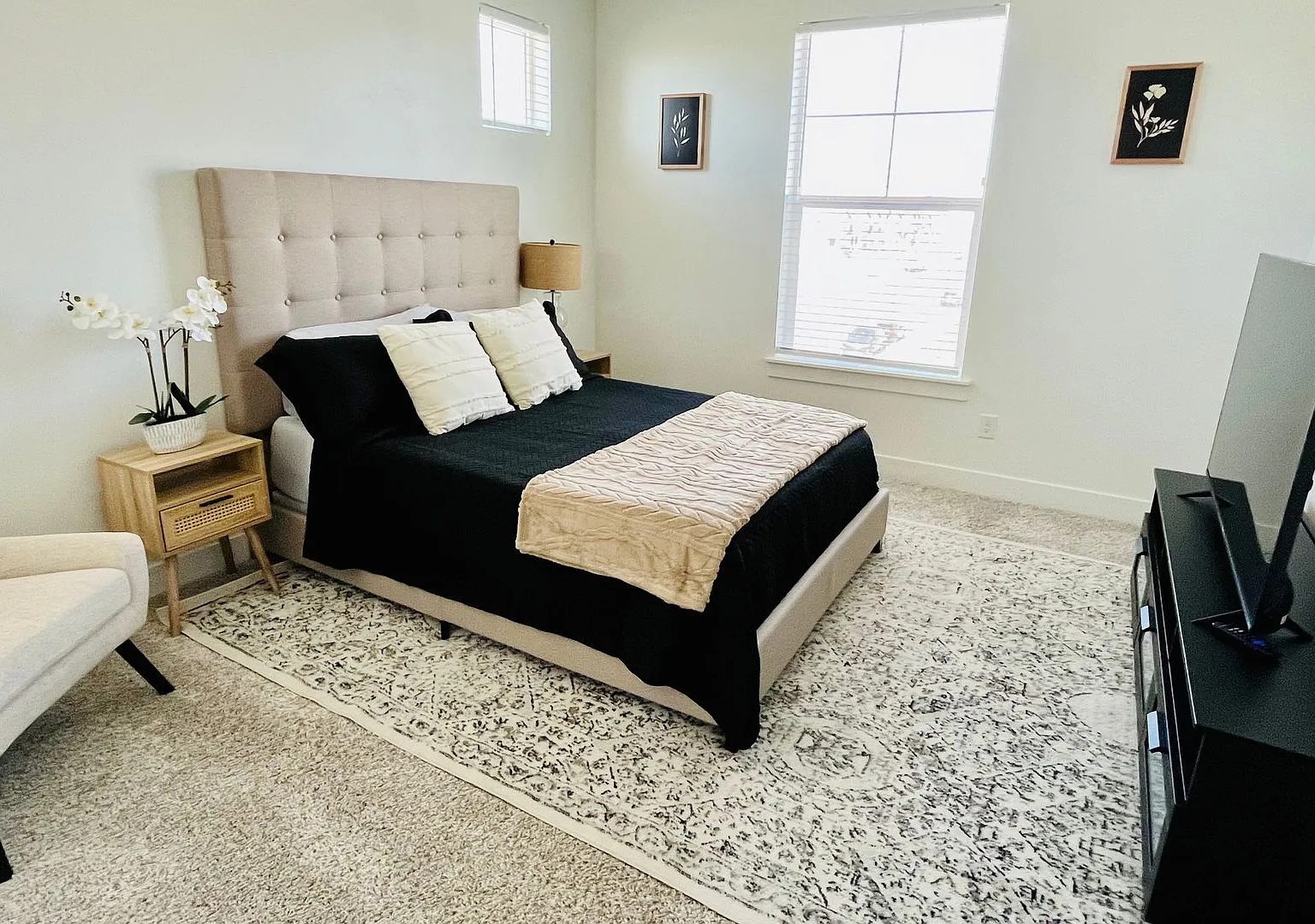 Comfortable 3 Bed / 2 Bath Home Available in Lehi — Photo 1
