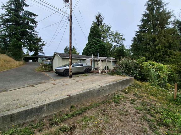 3rd image of 63608 4th Rd