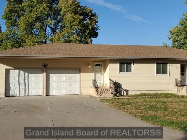 302 W Mecca St, Cairo, NE 68824