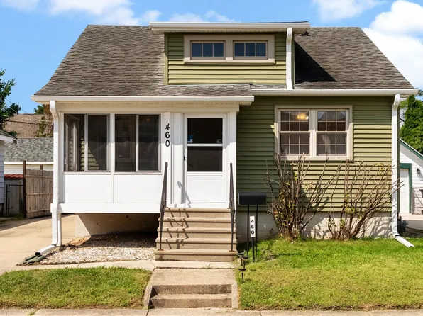 460 S Blackhawk St, Janesville, WI 53545