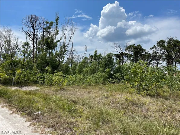 3732 Myers Ln, Saint James City, FL 33956