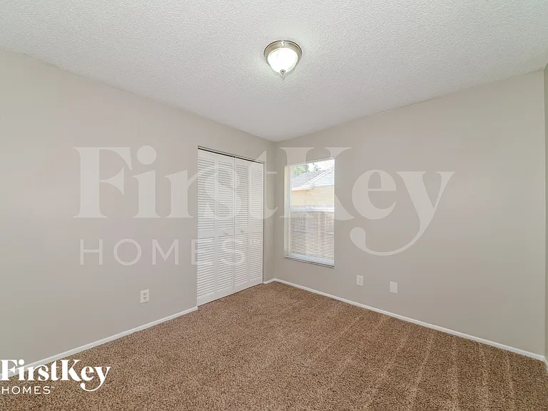6205 63rd Ave E — Photo 13