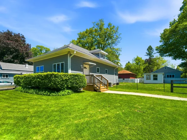 123 Closser Ave, La Porte, IN 46350