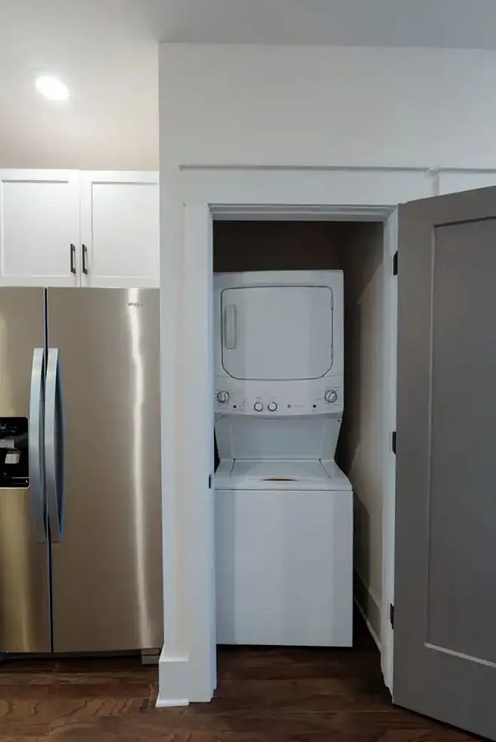 Charming 1BR/1BA home in vibrant East Nashville! — Photo 4