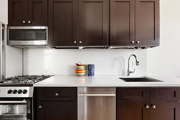 Sold by Compass | media 2