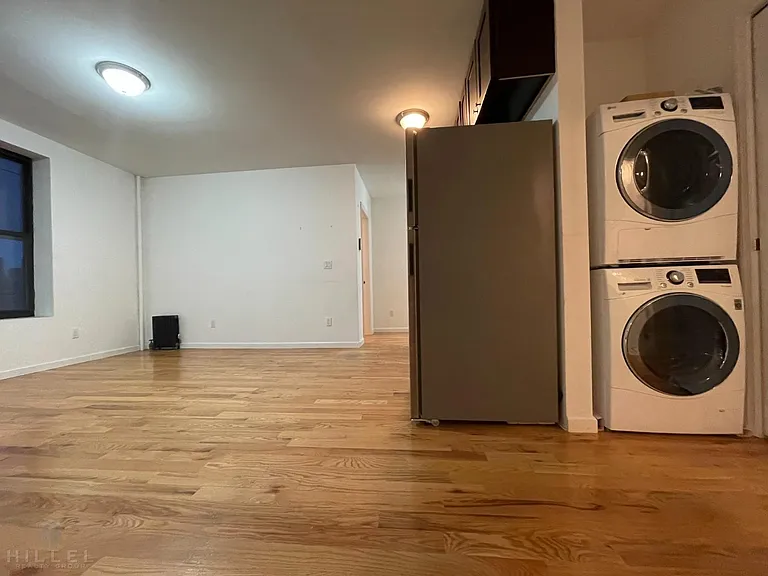 23-05 30th Ave #B3 — Photo 3