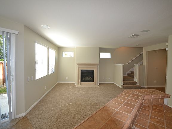 4th image of 3614 W Scribner Ln