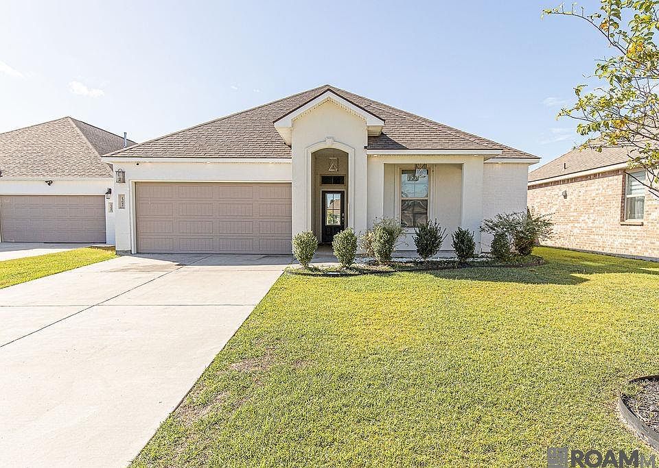 1st image of 13652 Bellacosa Ave
