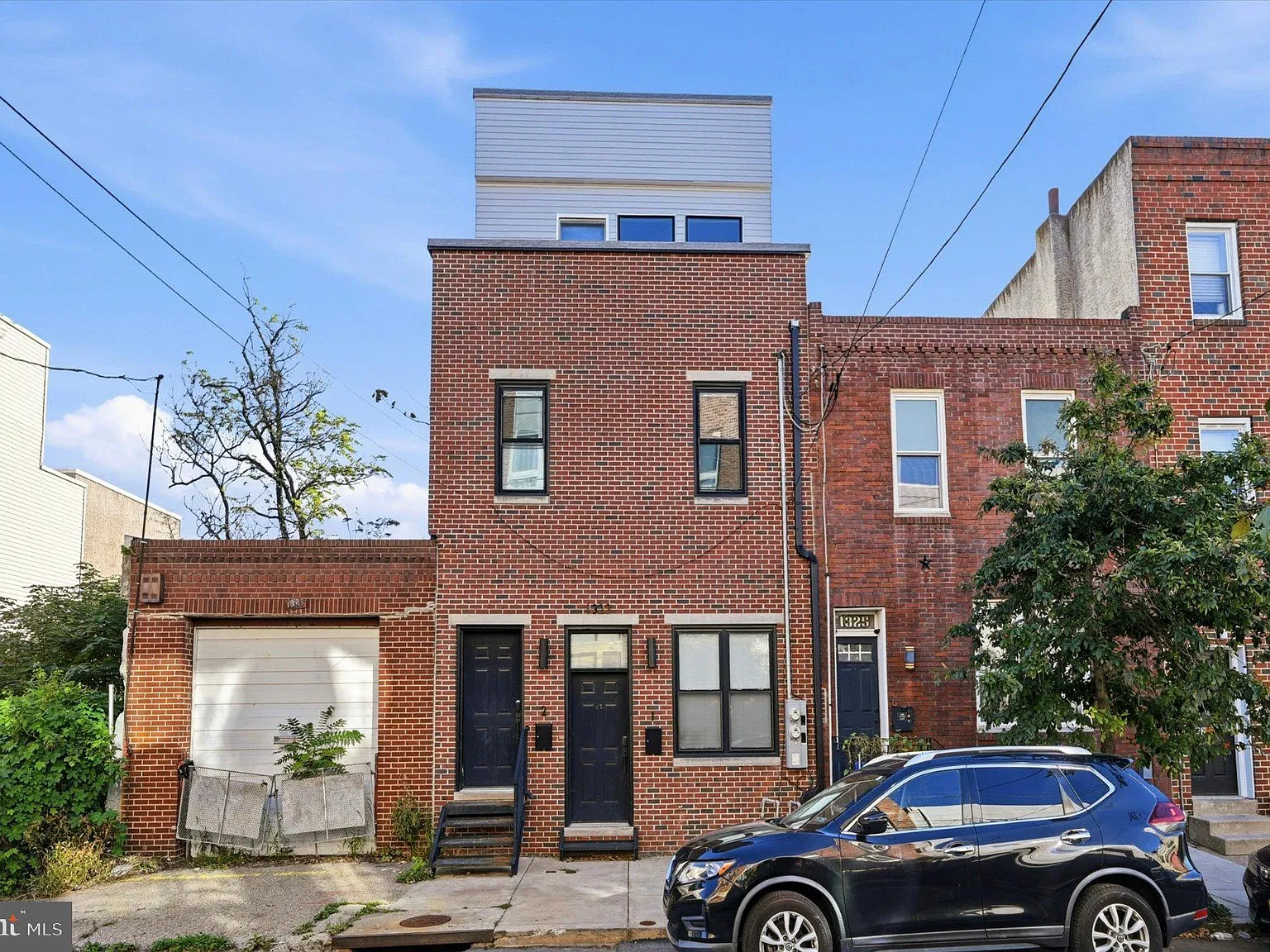 3 bed, 2.5 bath, 1707 sqft, $2,750 — Photo 1