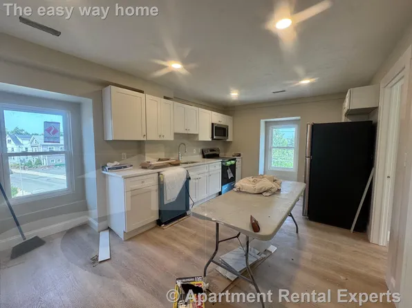 72 Washington St #2, Medford, MA 02155