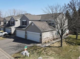 7371 Derby Ln, Shakopee, MN 55379