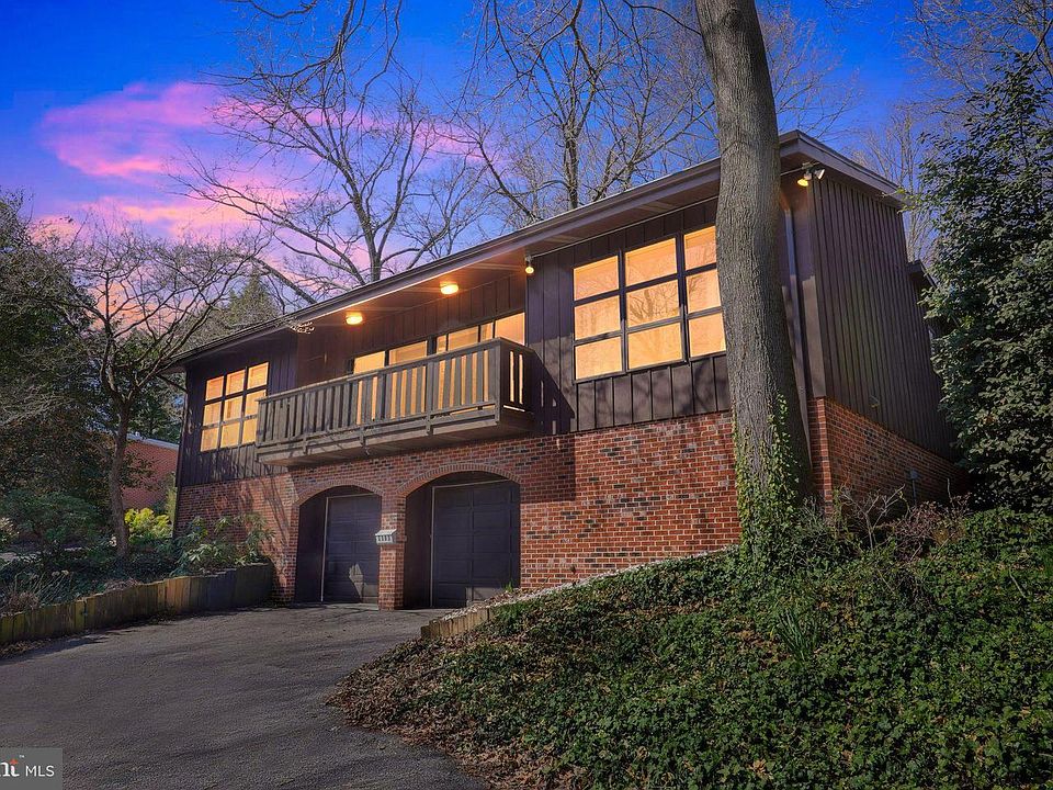 1st image of 2303 Riddle Ave