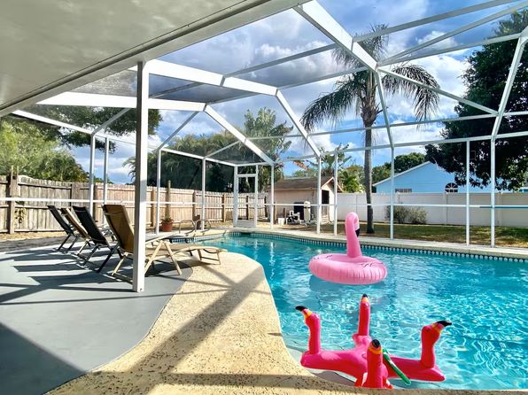 8024 Candlewoode Dr