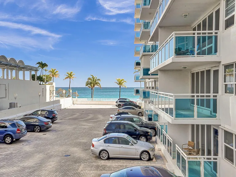 3430 Galt Ocean Dr #202 — Photo 39