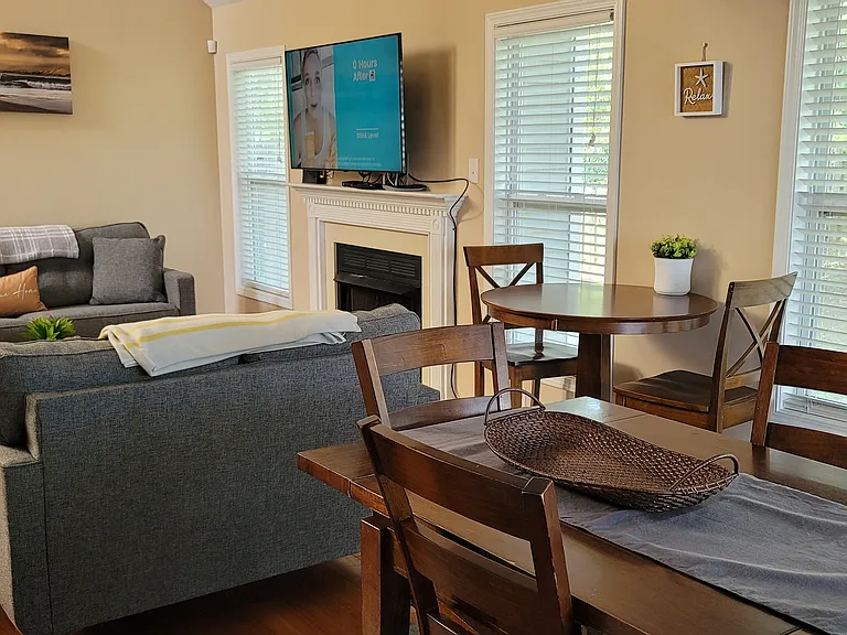 100 Grangers Ct — Photo 10