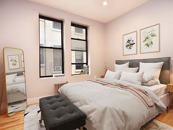 5th image of 3621 Broadway #38