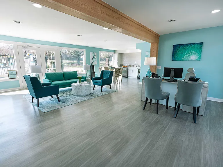 Chase Cove Apartments — Photo 30