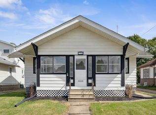 711 Fletcher Ave, Waterloo, IA 50701