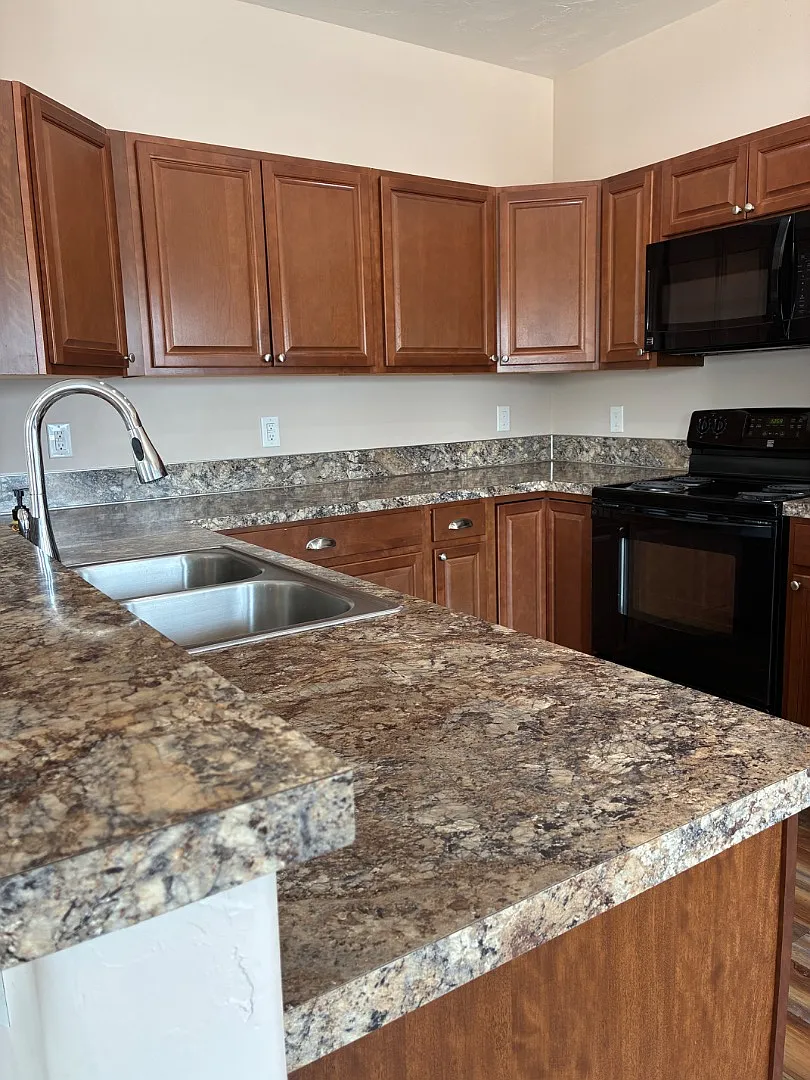 1811 J St - 1803 J St Apt #1 — Photo 3