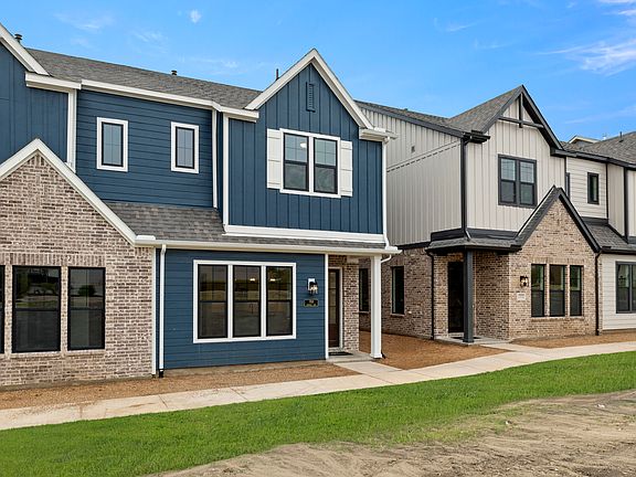 Collin Creek - Matthews Interior Image 3