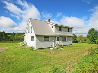 1634 W Corinth Rd, Washington, VT 05675