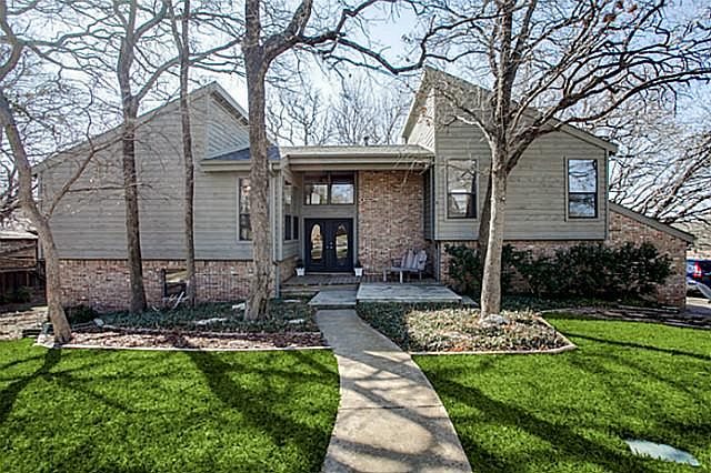 1st image of 108 Oaktree Dr