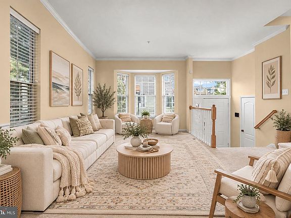 4th image of 4226 Huntshire Rd