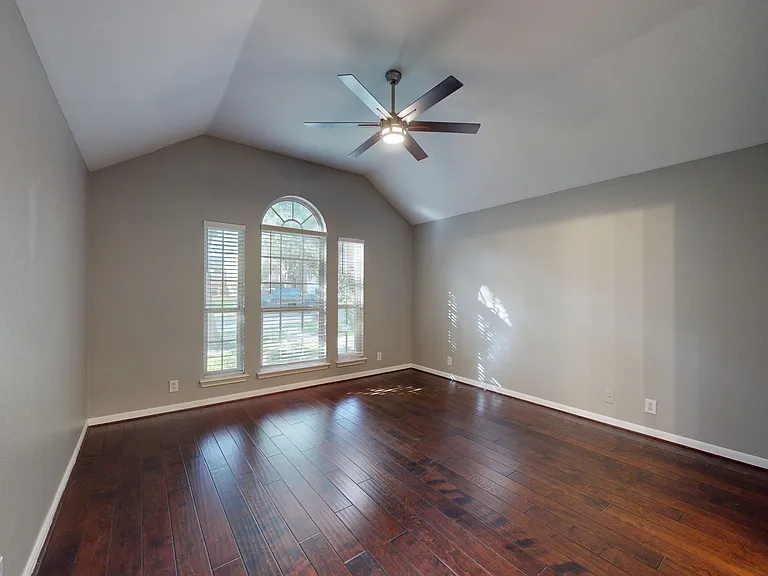 1009 Crimson Cove Dr — Photo 31