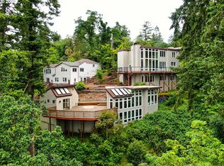 1688 Westover Dr, Eugene, OR 97403