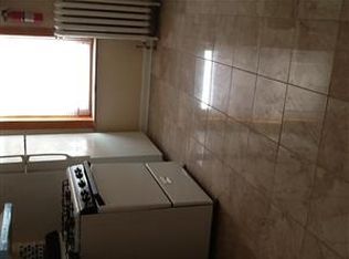 31 Dewey Pl #2, Brooklyn, NY 11233