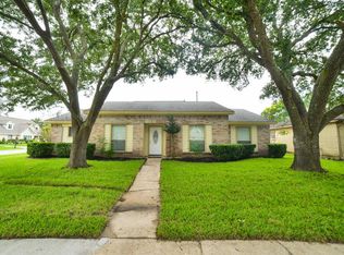 10318 Sagelink Cir, Houston, TX 77089