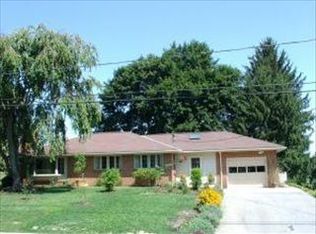 117 Locust Ln, Willow Street, PA 17584