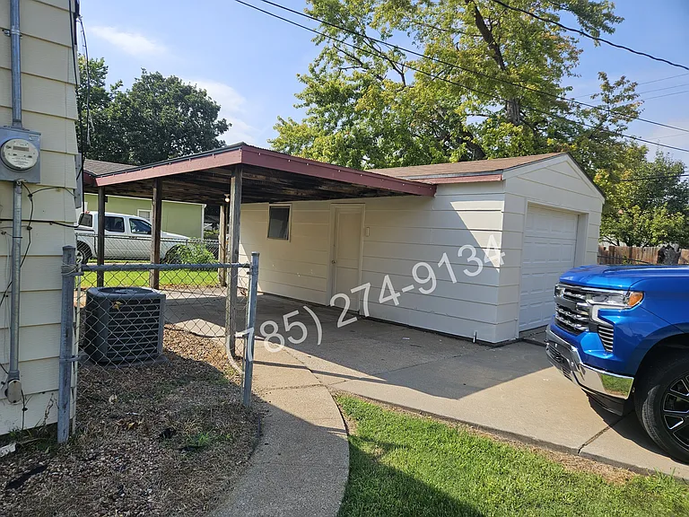 433 E Cloud St — Photo 2